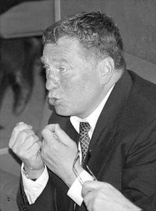 Даешь политический тендер!