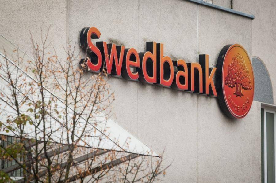 В ближайшее время Swedbank ждут перебои – даже карточки не будут работать