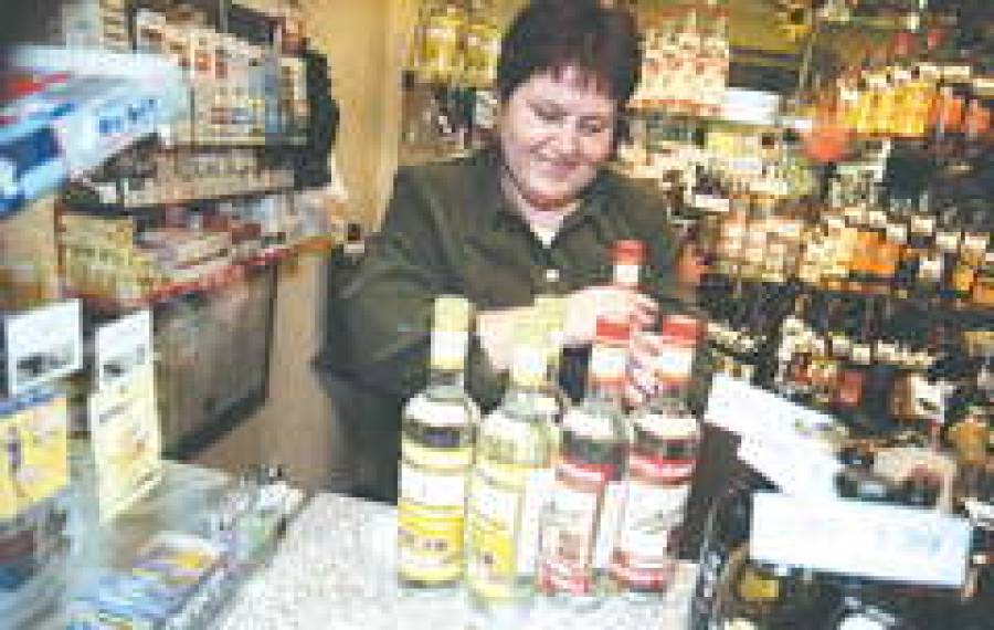 На алкогольном рынке Латвии станет жарко. Если Latvijas balzams отдаст права на продажу собственной продукции всего одной фирме.