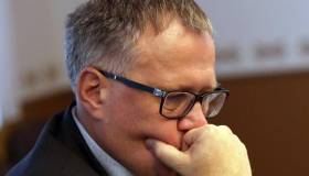 Ашераденс объявил генеральному директору СГД выговор и разрешил продолжить работу