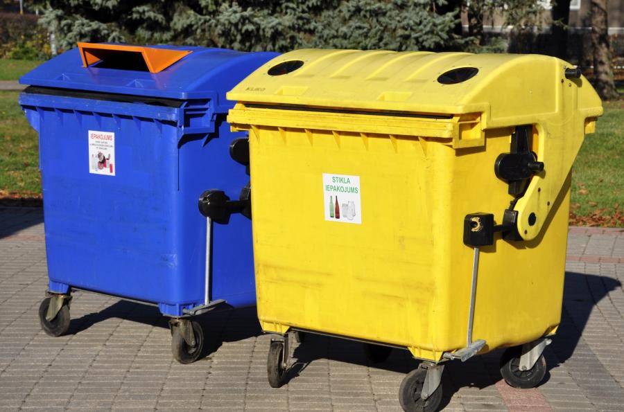Рижане будут получать контейнеры для сортировки мусора бесплатно
