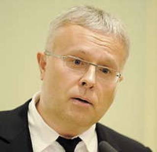 Александр Лебедев.