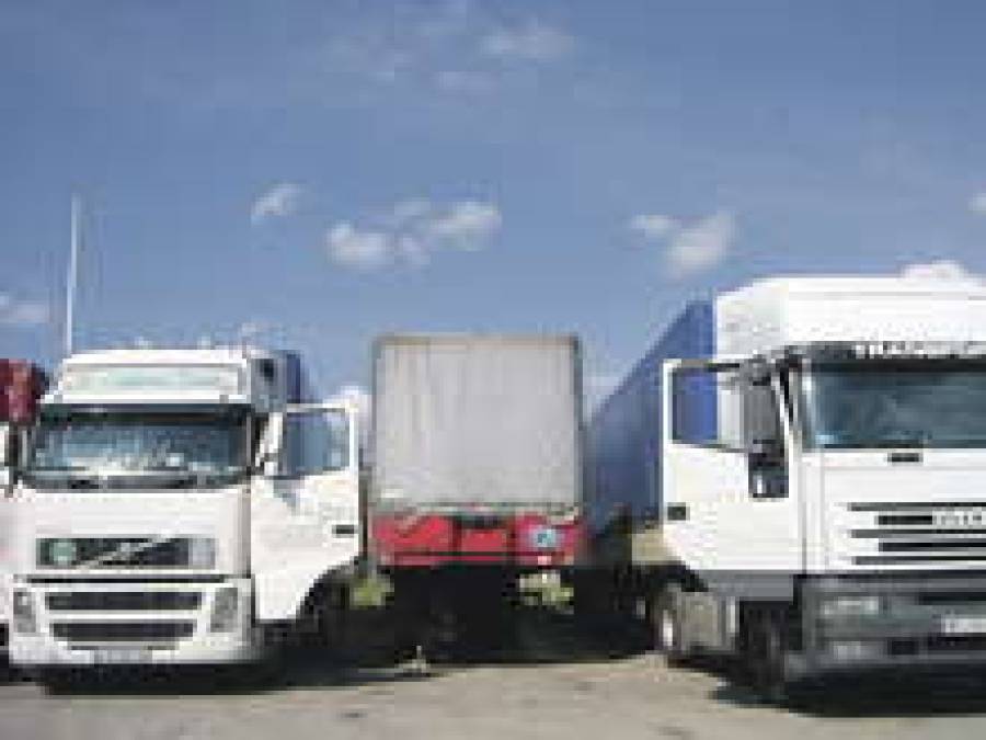 С водителей-иностранцев будут требовать внесения гарантийной суммы, если они совершат на территории Латвии какое-либо нарушение.