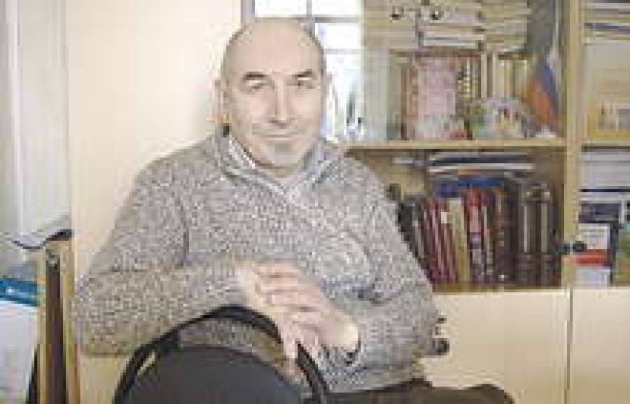 Ренальд Симонян: “География — это судьба. Может, для Латвии было бы выгоднее граничить с Китаем или Пакистаном, но она граничит с Россией — и это определяет все”.