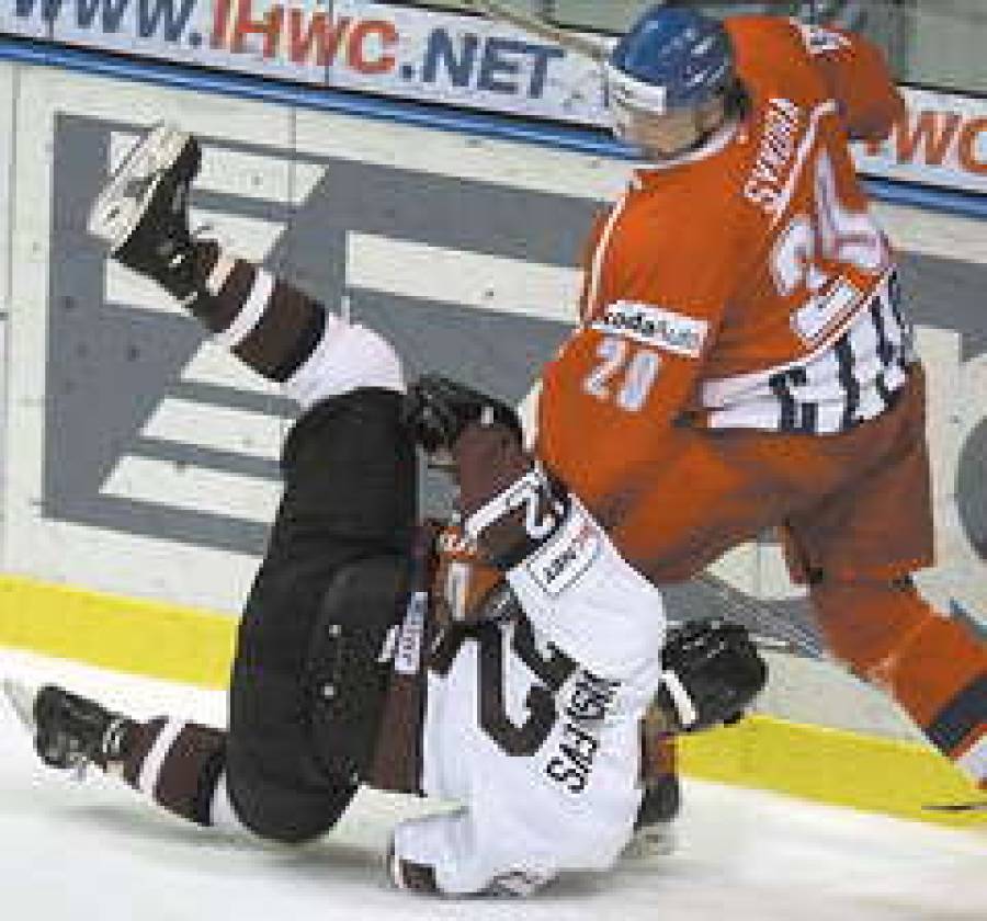 Четыре минуты, которые потрясли Латвию