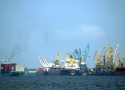 Латвии необходимо вернуть лидерские позиции среди балтийских портов - министр