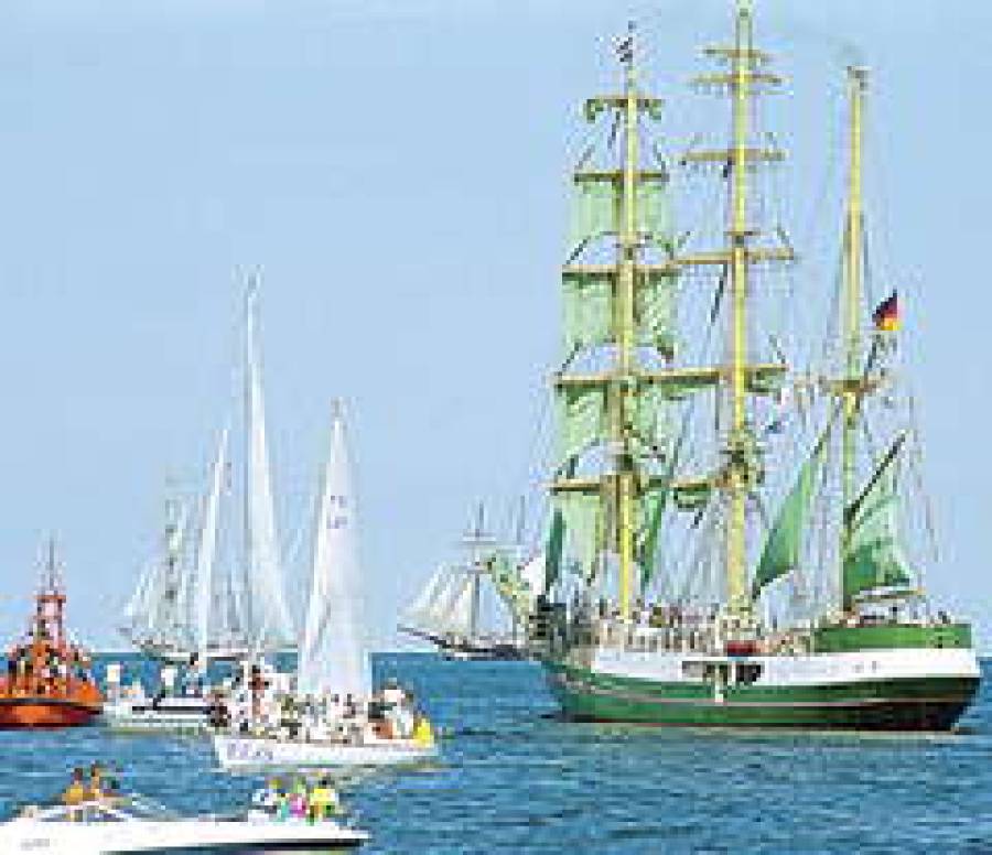 Водная феерия успешно завершилась