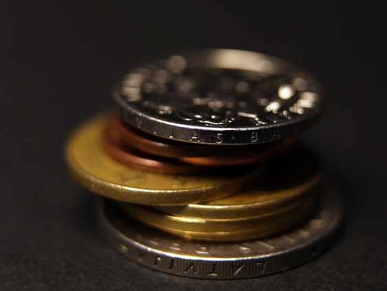 Кто и сколько должен государству: свежие данные о налоговой задолженности