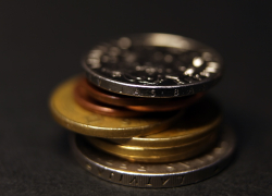 Кто и сколько должен государству: свежие данные о налоговой задолженности