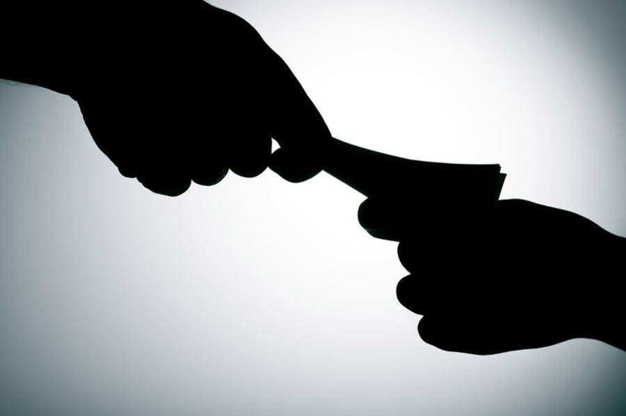 Для пополнения бюджета будет активизирована борьба с теневой экономикой в сферах здравоохранения и услуг