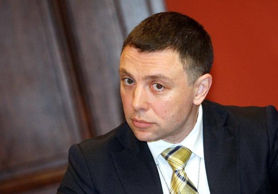 Виктор Макаров.