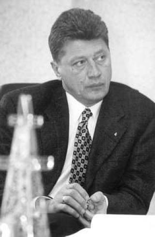 В этом бухгалтер вам не поможет