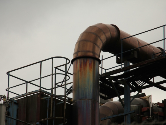 Нефть и золото бьют рекорды, Уолл-стрит растёт, Европа падает