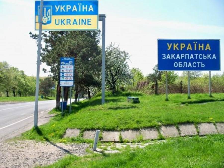 Убля: вместо отмены виз Евросоюз укрепляет границы с Украиной