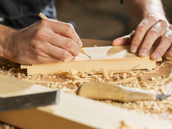Экспорт деревянной мебели в январе сильно сократился