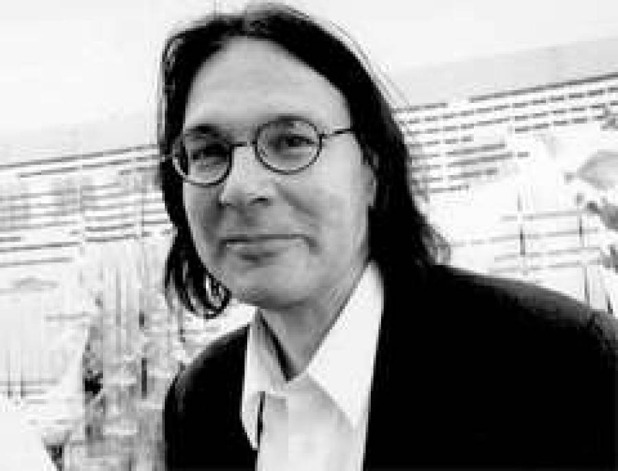  Американский профессор болеет за Ригу.