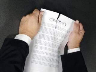 Расторжение трудового договора и болезнь работника