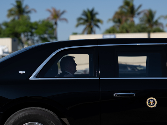 Геополитика развернула рынки: акции вверх, нефть вниз