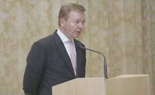 Йоаким Хелениус считает, что Латвии от общего пирога международного финансирования не перепадет ни кусочка.