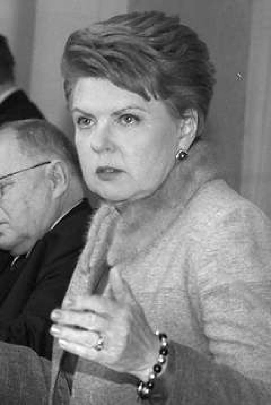 Президент голосует за госязык