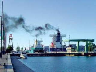 В морском воздухе пахнет отсутствием серы