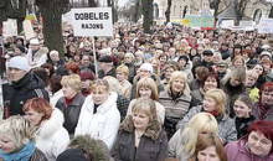 На пикете учителя отличились примерным поведением.
