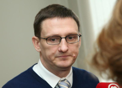 Лиепниекс о частных «залетах» Кариньша: а когда-то у нас в отставку уходили за торт