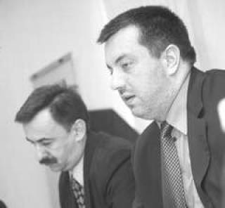  Винет ВЕЛДРЕ (справа): &quot;В нашем государстве большие проблемы с гигиеной&quot;.
